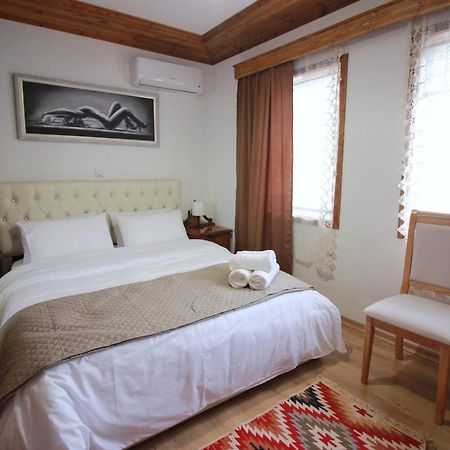 Emblematic House 3 Apartman Gjirokastra Kültér fotó
